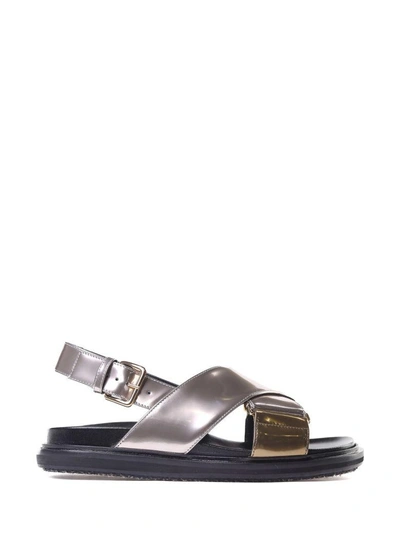 Marni Bi-color Metallic-leather Fussbett Sandals In Argento