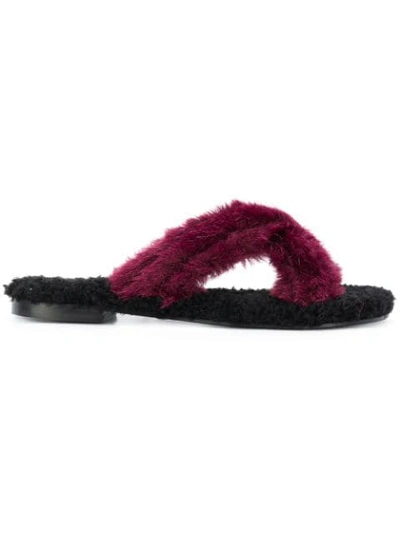 Avec Modération Faux Fur Crossover Sliders - Red