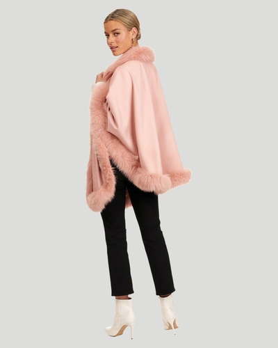 Gorski Cashmere Capelet With Shadow Fox Trim In Pink