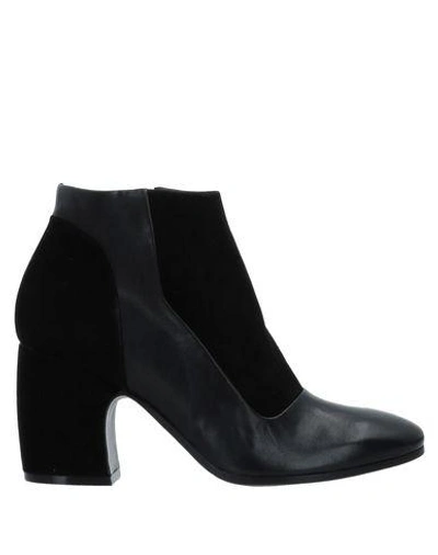 Alberto Fermani Ankle Boots In Black