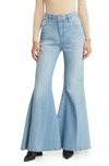 Frame The Extreme Flare Jeans In Lovejoy