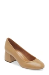 Vionic Carmel Pump In Camel