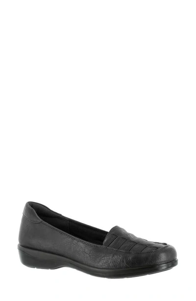 Easy Street Genesis Moc Loafer In Black