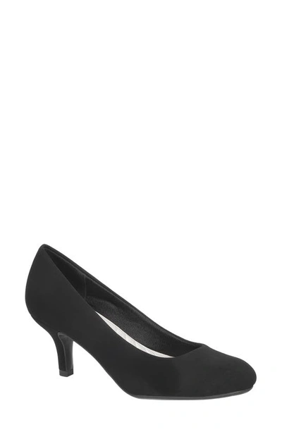 Easy Street Passion Classic Pump In Black Suede