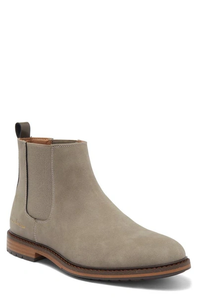 Madden Aunklo Chelsea Boot In Mushroom Suede Pu