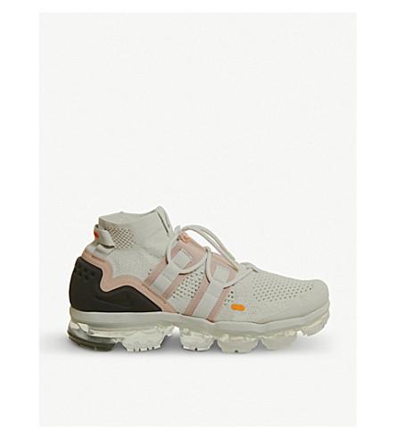 nike vapormax utility light bone