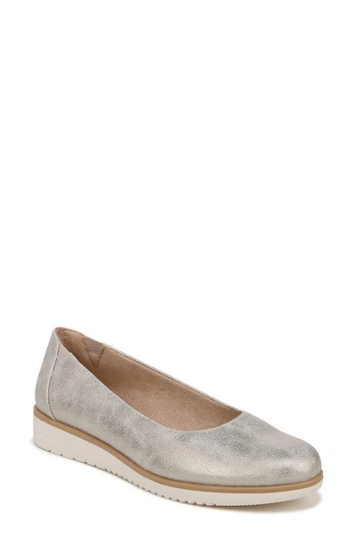 Soul Naturalizer Idea Ballet Wedge Slip-on Flat In Light Gold Faux Leather