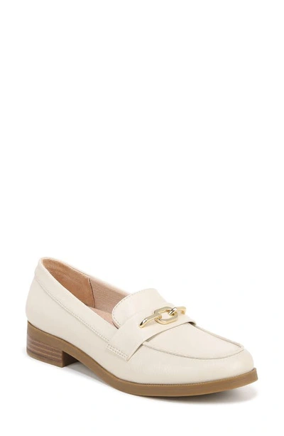 Lifestride Sonoma Loafer In Bone