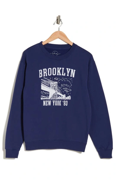 Desert Dreamer Brooklyn Bridge '93 Fleece Pullover Sweater In Medieval Blue