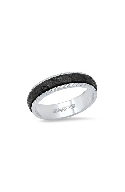 Hmy Jewelry Two-tone Black Plated Stainless Steel Textured Band Ring In Metallic/black