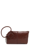 Hobo Sable Clutch In Chocolate