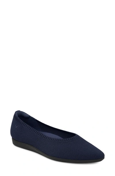 Vivaia Aria Pointed Toe Flat In Navy