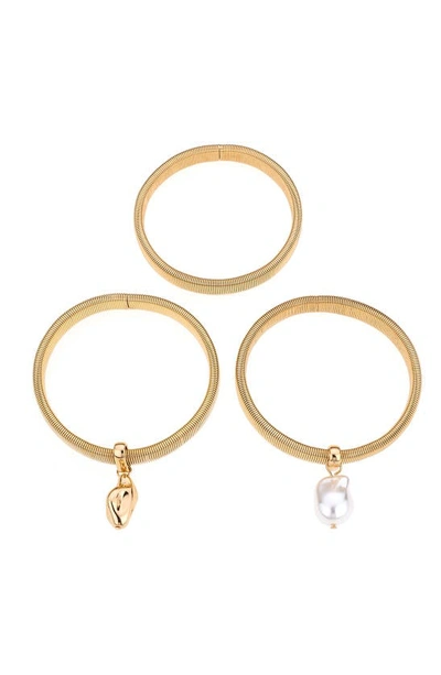 Ettika Set Of 3 Imitation Pearl Bracelets In Gold