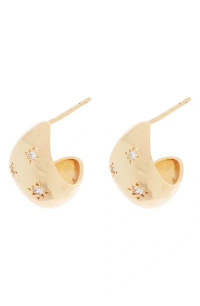 Area Stars Star Cz Curve Earrings In Gold