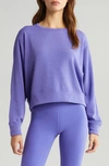 Zella Amazing Lite Cali Crew Sweatshirt In Purple Opulence