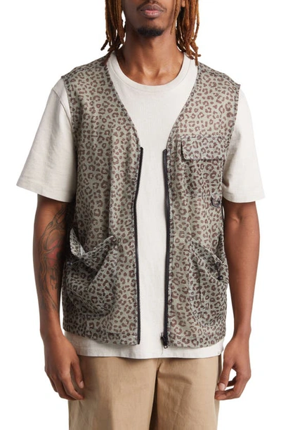 Checks Leopard Print Mesh Zip-up Vest In Olive