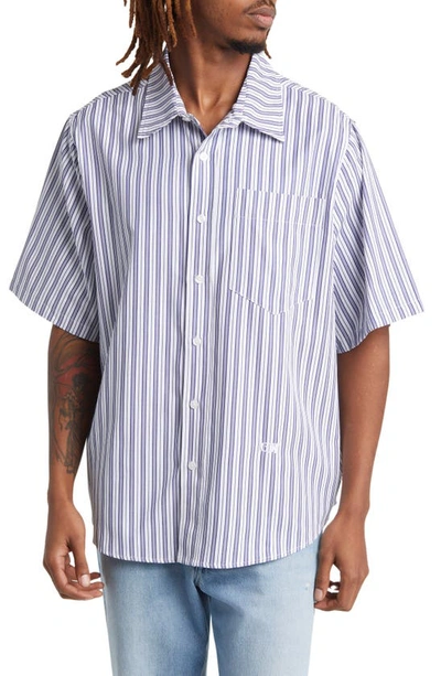 Checks Stripe Boxy Fit Short Sleeve Button-up Shirt In White/ Blue