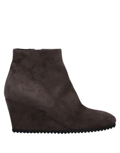 Agl Attilio Giusti Leombruni Ankle Boot In Dove Grey