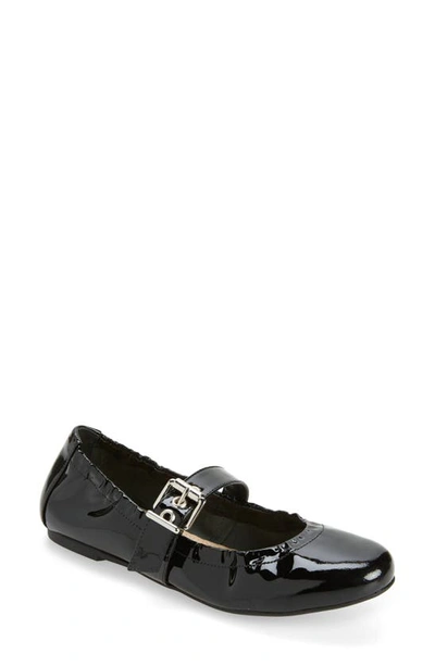 Schutz Calita Flat In Black