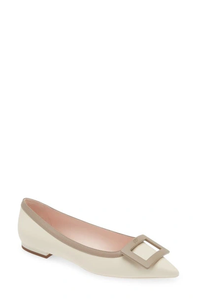 Roger Vivier Gommettine Buckle Pointed Toe Flat In Ivory/ Brown