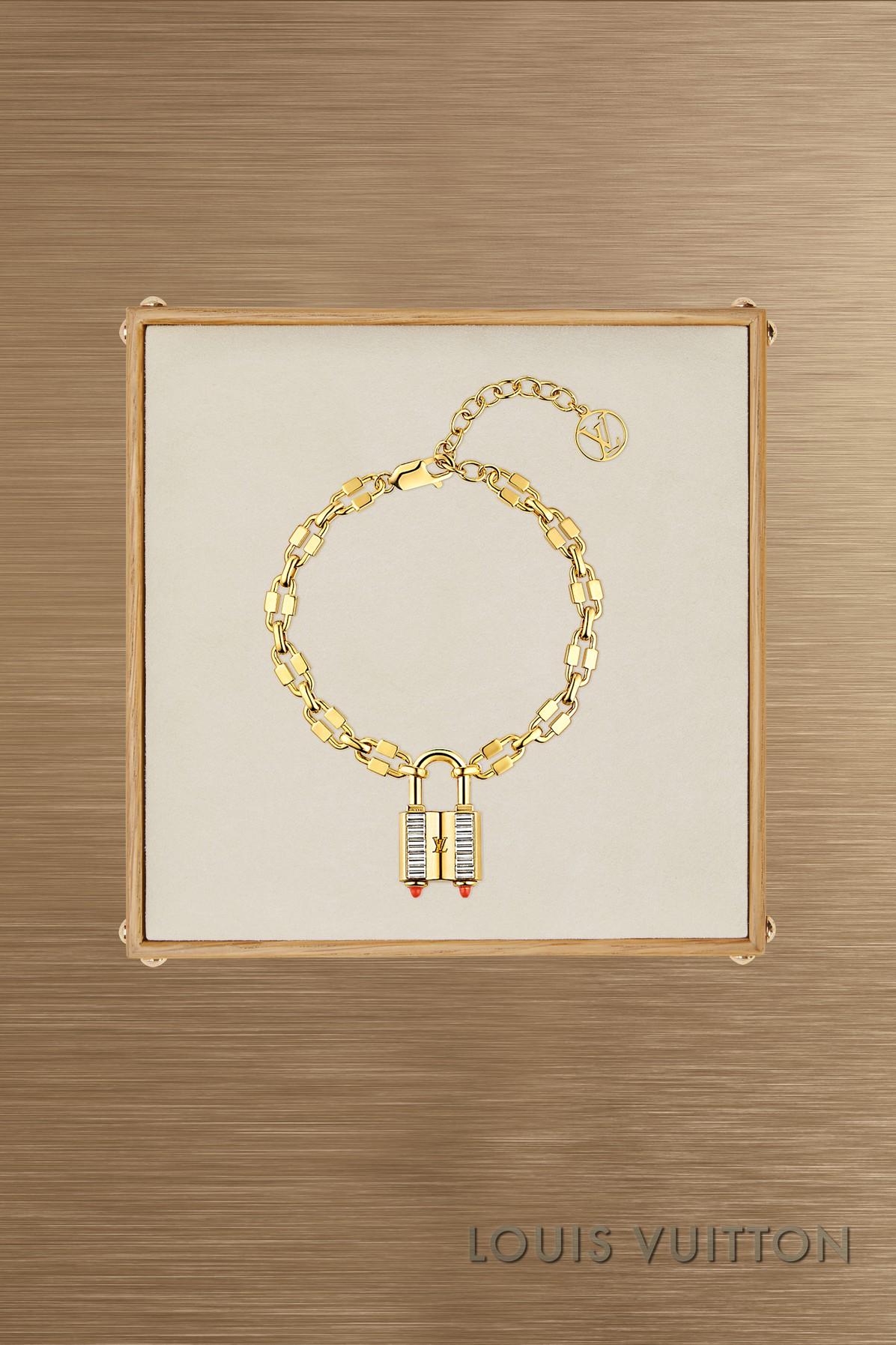 Louis Vuitton Lock Me Strass Supple Bracelet Modesens