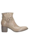 Rocco P Ankle Boot In Beige