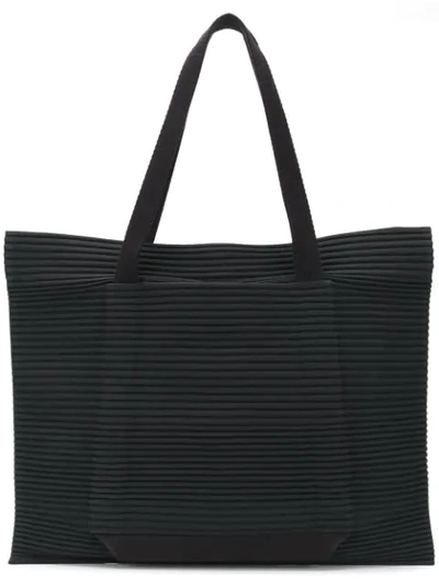 Issey Miyake Homme Plissé  Oversized Pleated Tote - Black