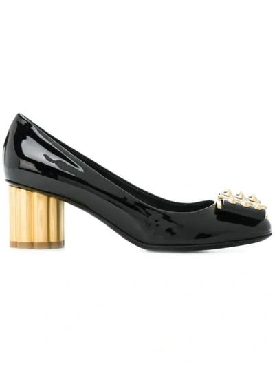 Ferragamo Salvatore  Flower Heel Pumps - Black