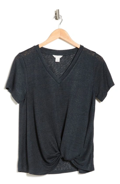 Caslon Twist Hem V-neck T-shirt In Dark Grey Charcoal