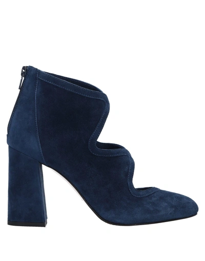 Anna F Ankle Boot In Dark Blue