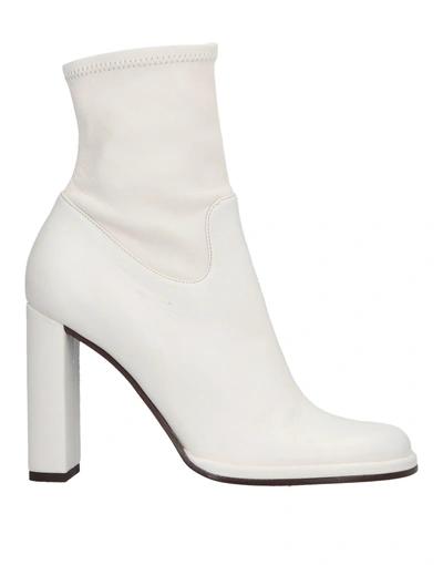 Mulberry Ankle Boot In Ivory