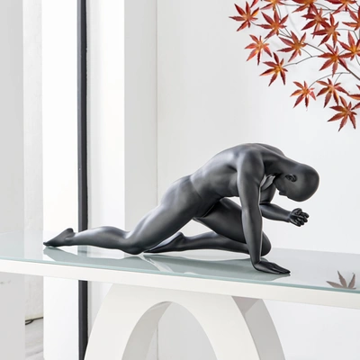 Finesse Decor Paul Sculpture // Matte Black