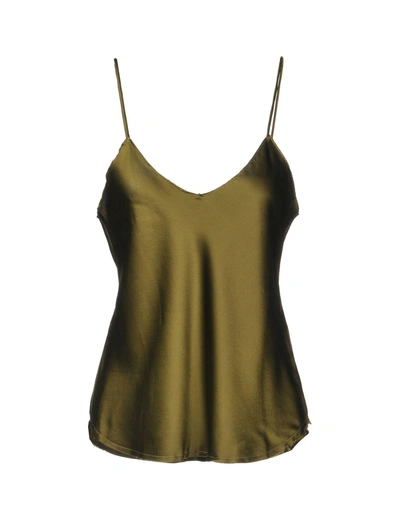 Kendall + Kylie Silk Top In Military Green