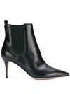 Gianvito Rossi Pointed Toe Boots In Black