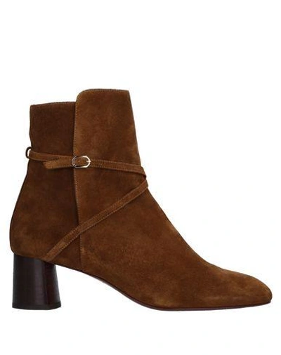 Avril Gau Ankle Boot In Brown