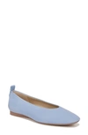 27 Edit Naturalizer Carla Flat In Bluebell Suede