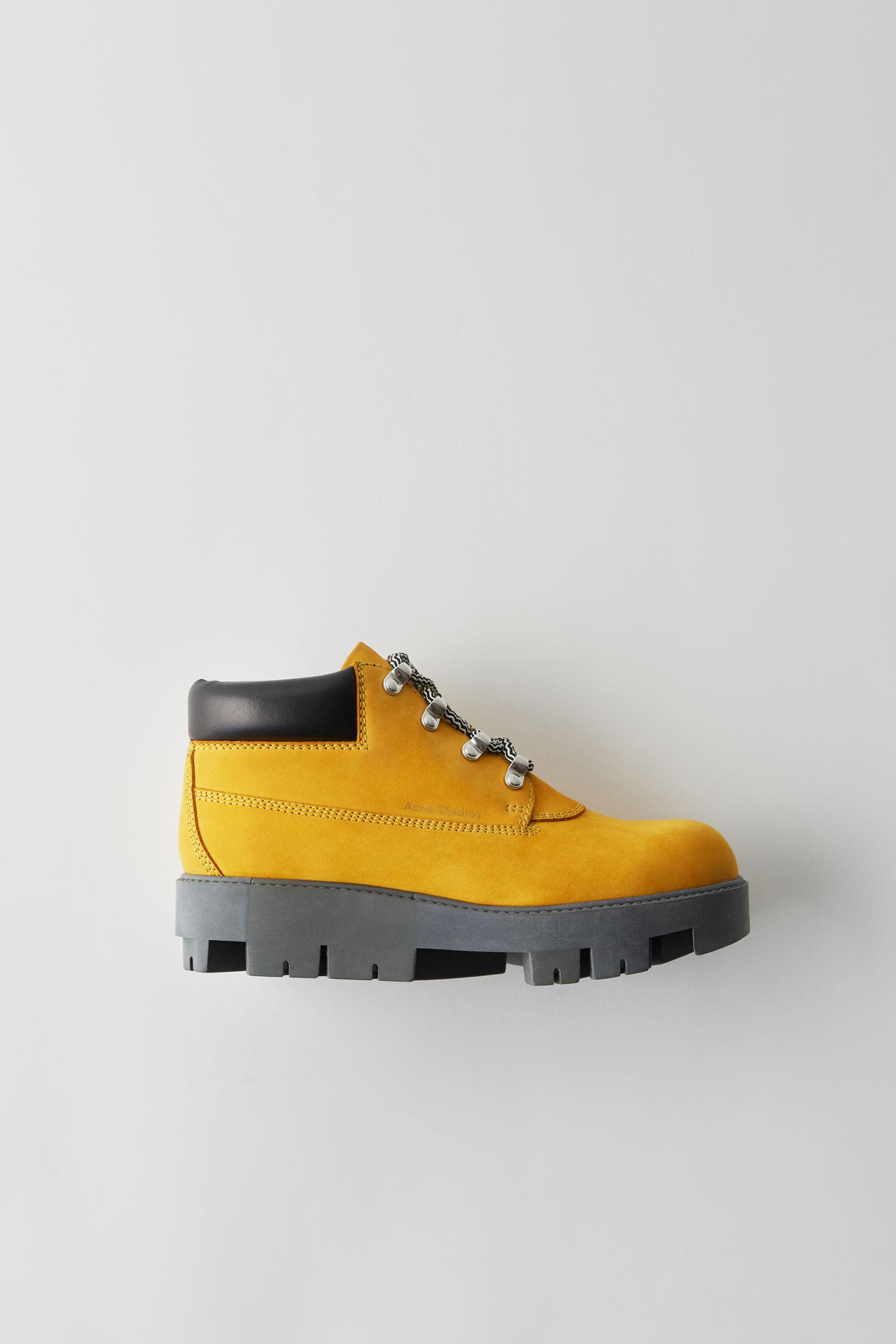 Acne studios puffy booties discount