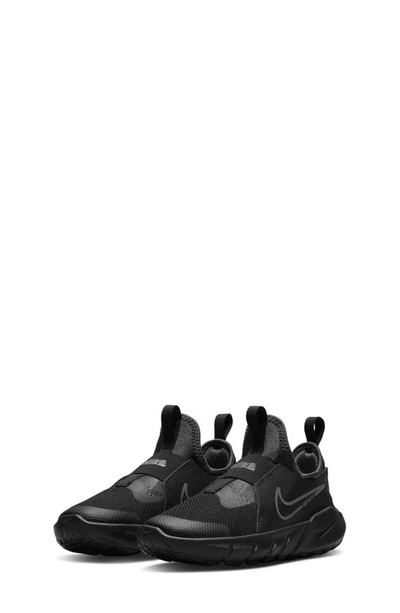 Nike Flex Runner 2 Slip-on Running Shoe In Black/ Pewter Anthracite/ Blue