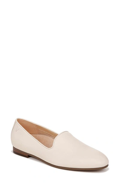 Vionic Willa Ii Loafer In Cream