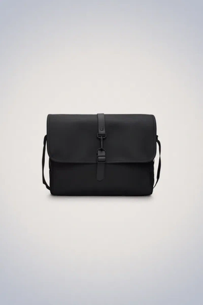 Rains Messenger Bag In Black