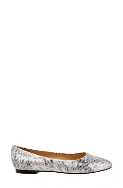 Trotters Estee Woven Flat In Silver Print Leather