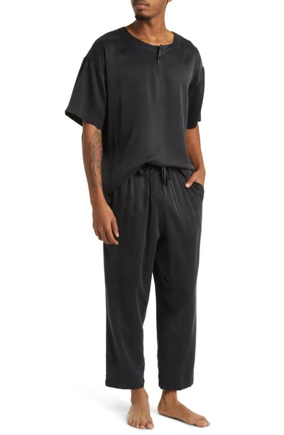 Lunya Washable Silk Henley Pyjamas In Immersed Black