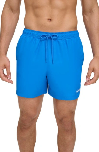 Calvin Klein Men's Modern Euro 5" Volley Swim Trunks In Blue