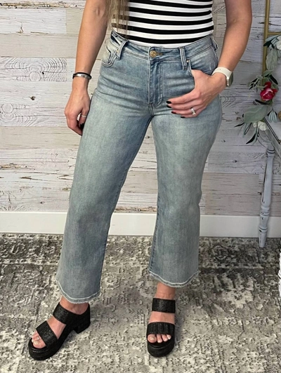 Kut From The Kloth Charlotte High Rise Crop Jeans In Light Denim In Grey