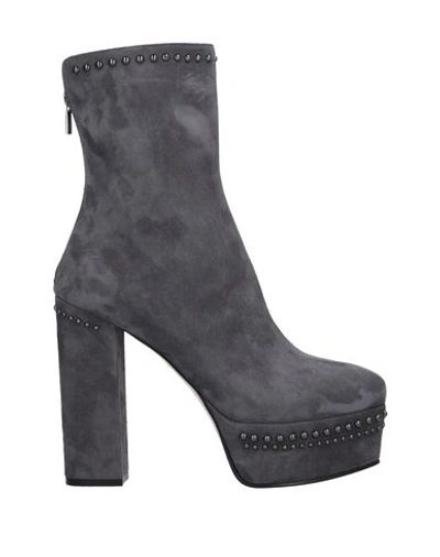 Le Silla Ankle Boots In Grey