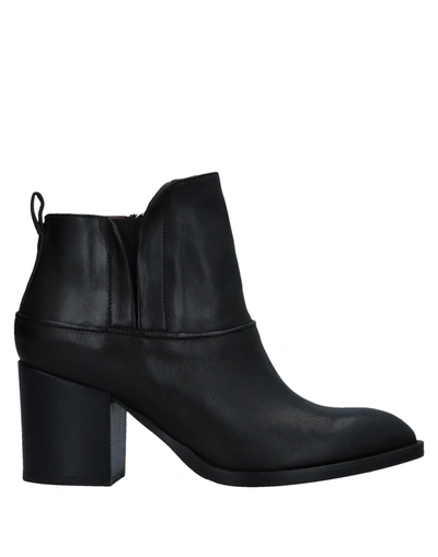 Alberto Fermani Ankle Boot In Black