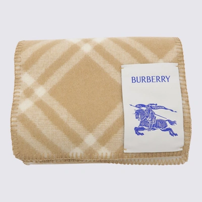 Burberry Sciarpe Beige