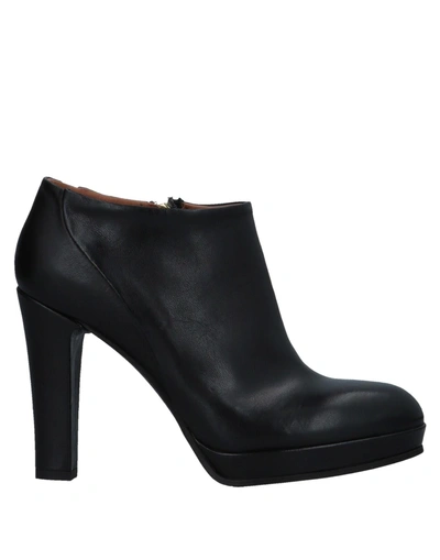 Alberto Fermani Booties In Black