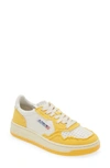 Autry Medalist Low Sneaker In Mango