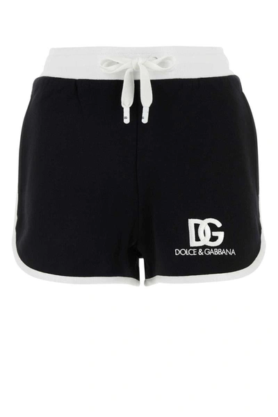 Dolce & Gabbana Logo Shorts In White/black